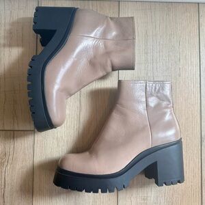 Jeffrey Campbell Tan Leather Platform Boots